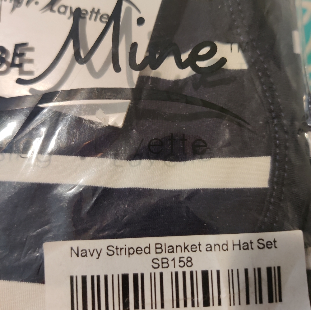 Swaddle blanket with hat set - Picture 2 of 2